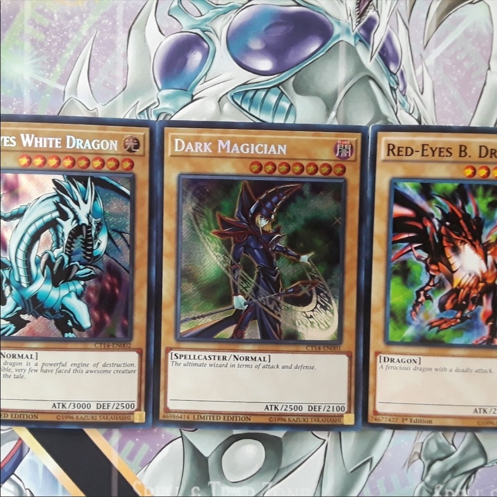 Bulk yugioh cards 700+ mixed